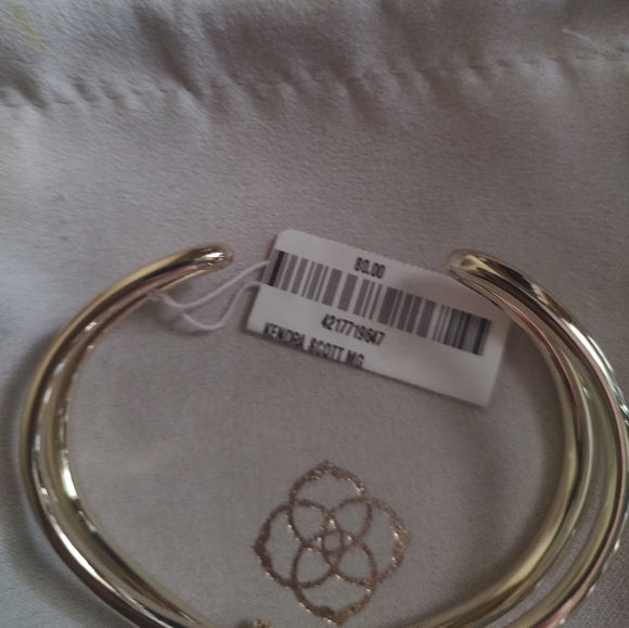 Kendra Scott Livy Cuff Bracelet - Picture 6 of 6